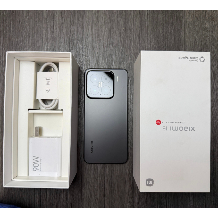 Điện thoại Xiaomi 15 5G fulbox likenew (Snapdragon 8 Elite)