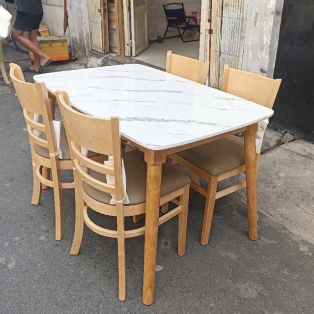Bộ bàn ăn 4 ghế cabin nệm 1m20×75×74cm. dịch vụ ship cồng kềnh GHN+ahamove. giao liền trong ngày