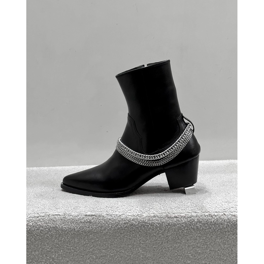 Giày Lukas Chain Boots đen da bò Bangladesh đế gỗ phíp đỏ bảo hành 24 tháng