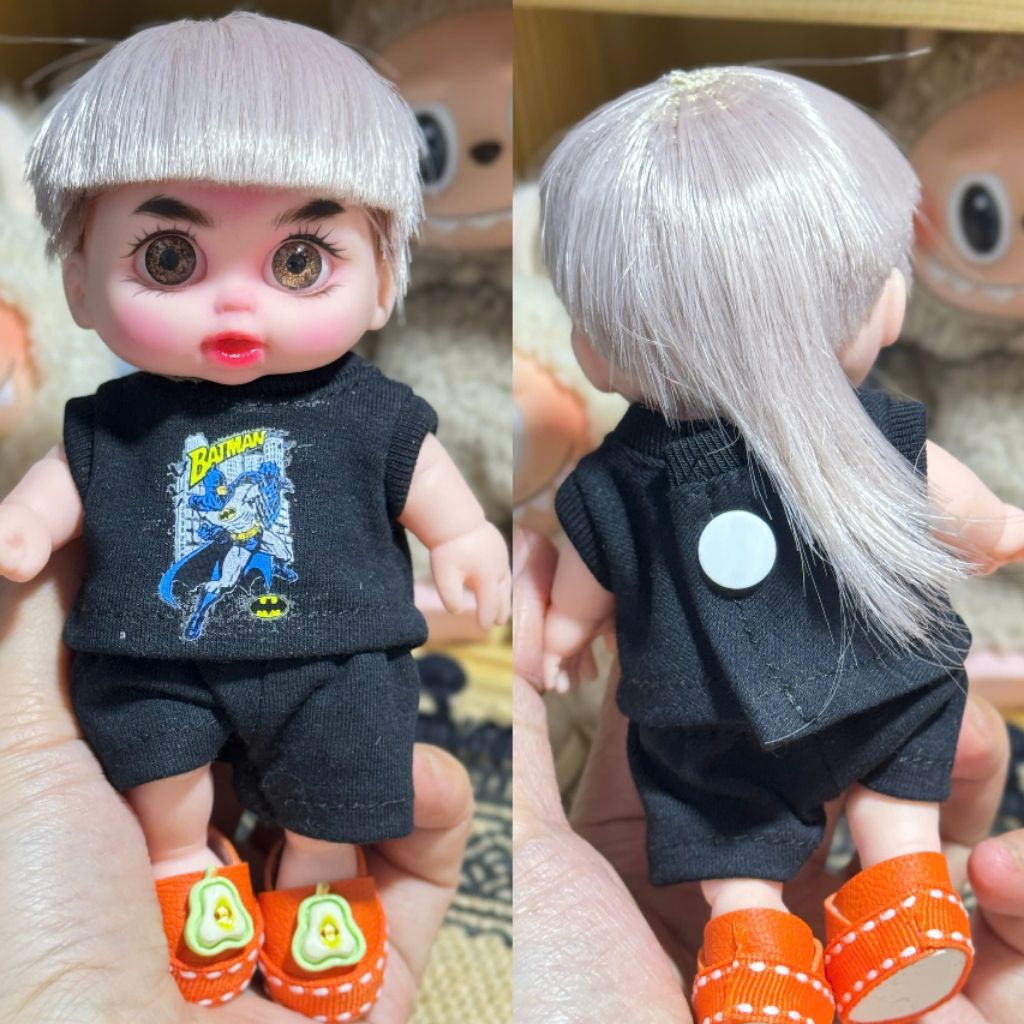 Doll 5in trai- tóc có gáy dài cá tính tặng kèm vòng tay.