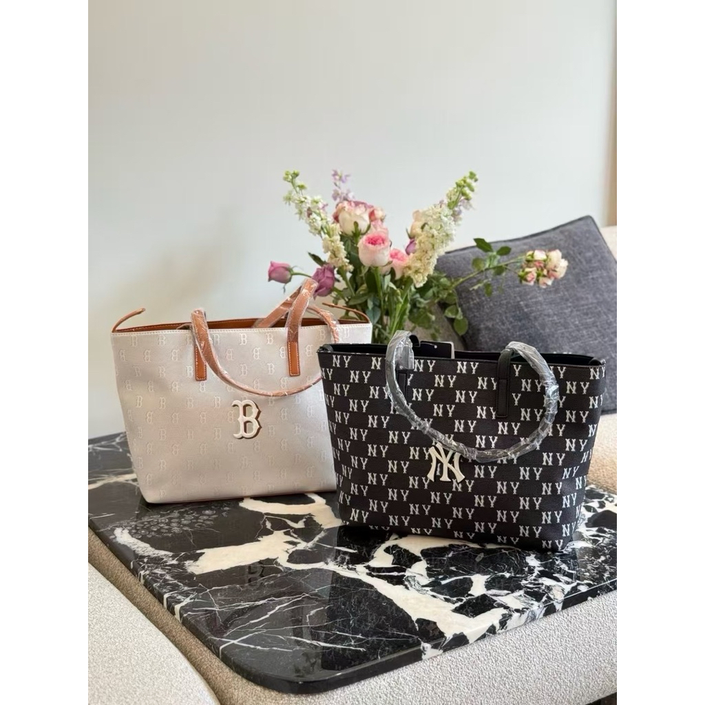 Túi Tote Nữ MLB Classic Monogram Jacquard Shopper Bag Boston Red Sox 3AORM015N-43BGL