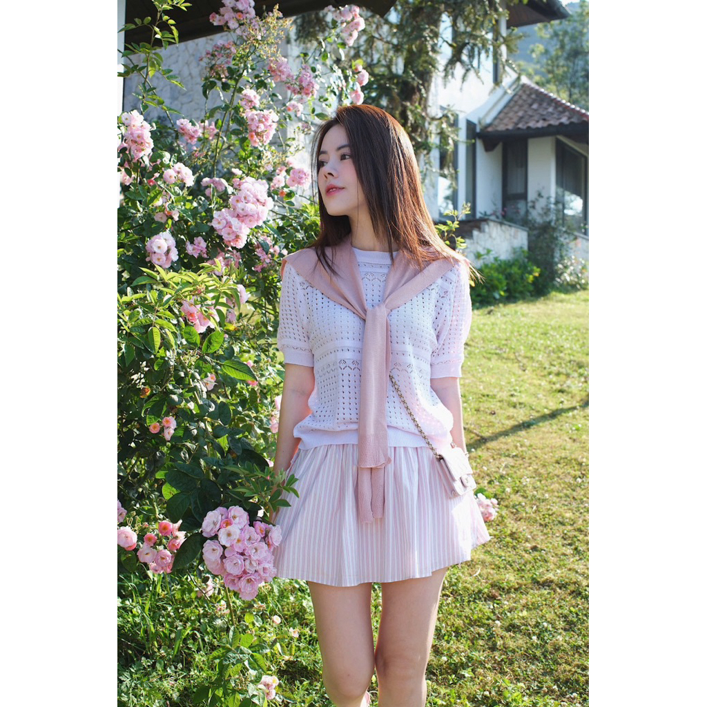 Set áo free size và chân váy kẻ hồng dịu dàng tiểu thư Tabby