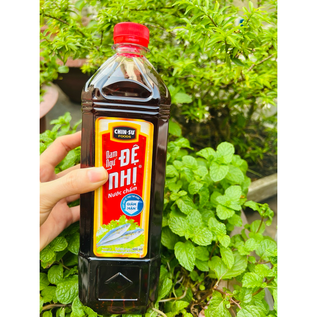 Nước mắm Chinsu Nam Ngư Đệ Nhị 900ml