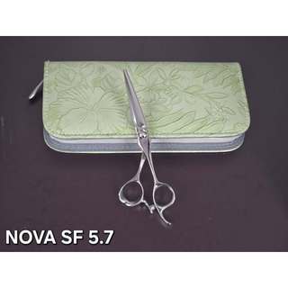 Kéo cắt tóc Nova mã kéo SF
