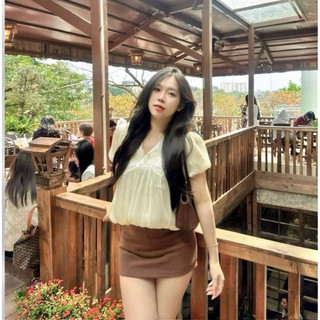 SET ÁO TRỄ VAI BÈO NƠ CỔ + CHÂN VÁY