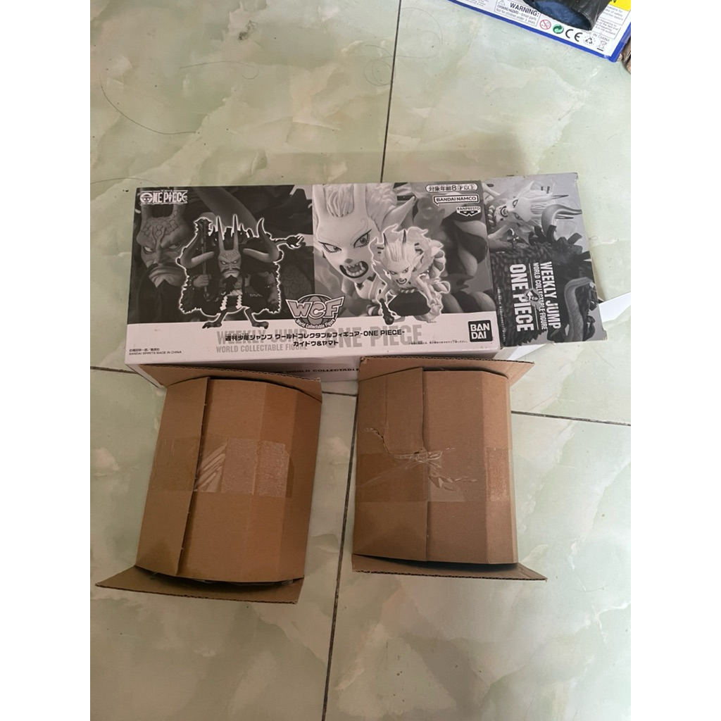 kaido và yamato one piece wcf jum còn seal box móp