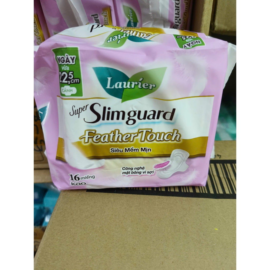 Băng vệ sinh Laurier super slimguard