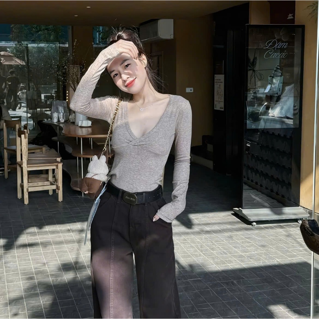 Áo Cổ V Ôm Body - Chất Liệu Mềm Mại Co Giãn Cao Cấp - Sợi Len Màu Muối Tiêu Lạ Mắt A063 | BigBuy360 - bigbuy360.vn