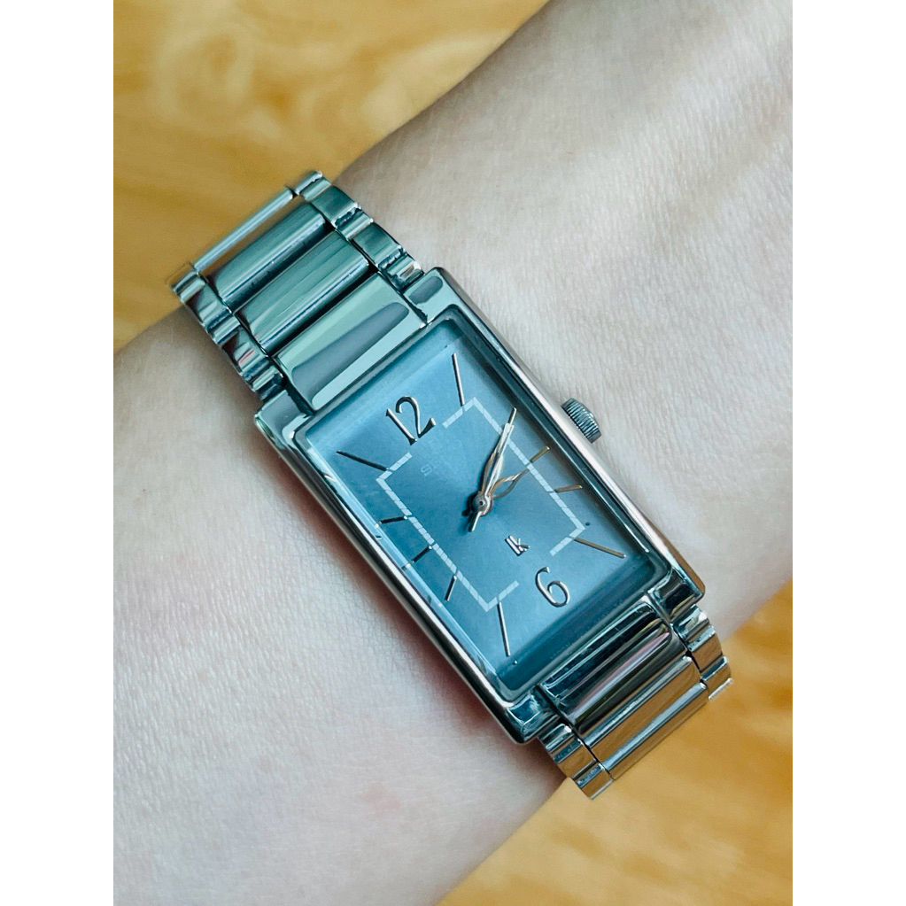 Đồng hồ Seiko Lukia Nhật tank mặt xám siêu đẹp.