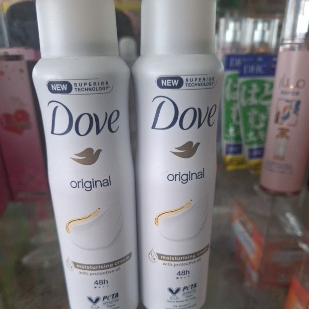 XỊT KHỬ MÙI DOVE