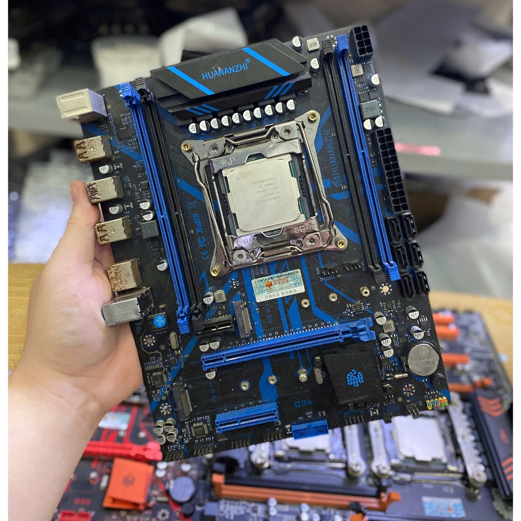 Combo main Huananzhi X99 D4 + CPU Xeon E5-2682 V4