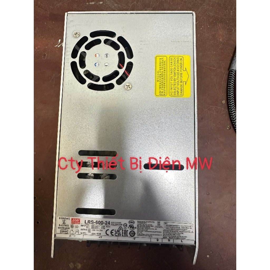 Bộ chuyển nguồn từ 220VAC sang 24VDC, 600w, 25a, LRS-600-24