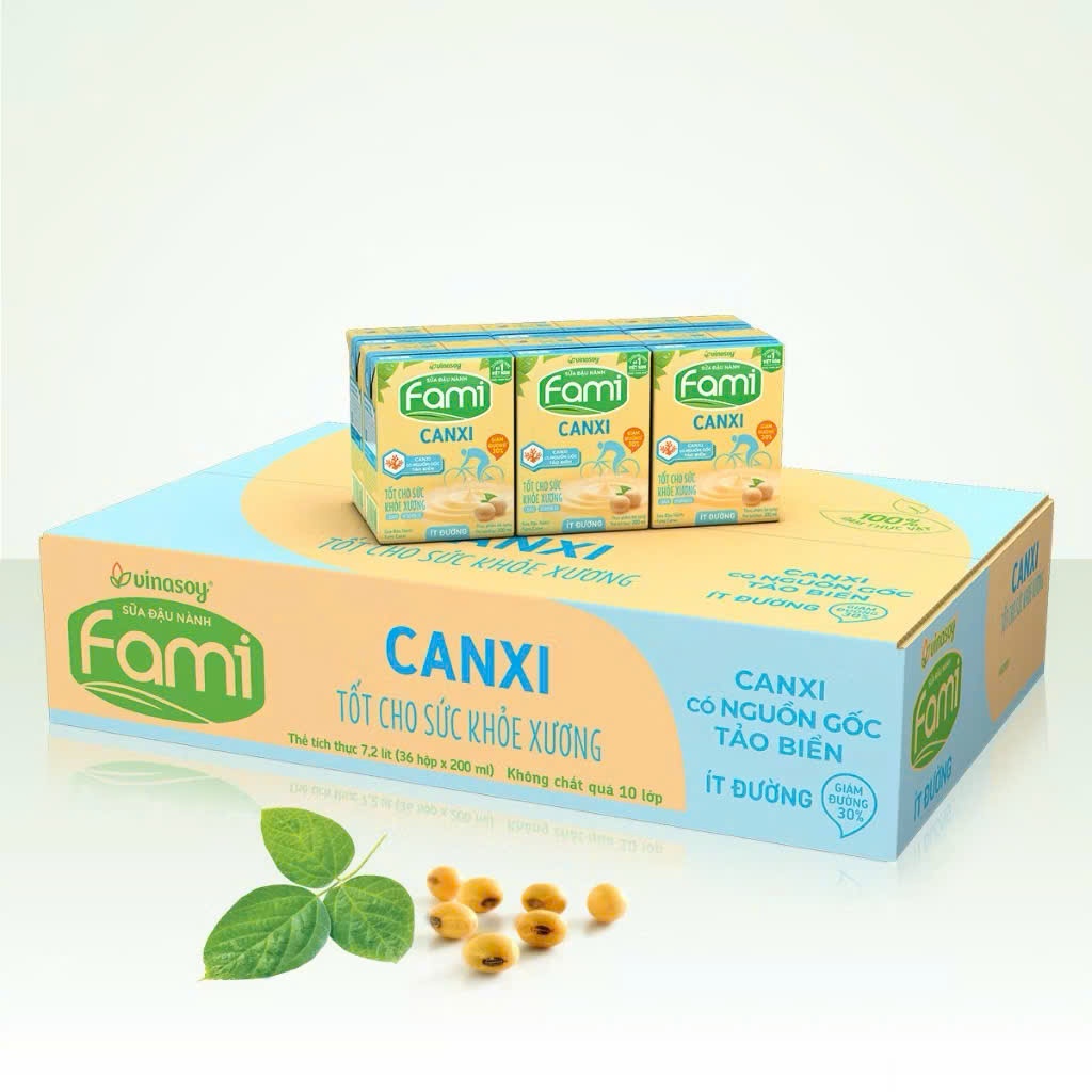 Thùng sữa đậu nành Fami Canxi ít đường (36 hộp x 200ml)