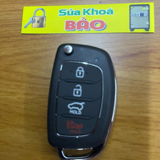 Vỏ Remote Gập Accent,I10,I20,Solati 3 nút