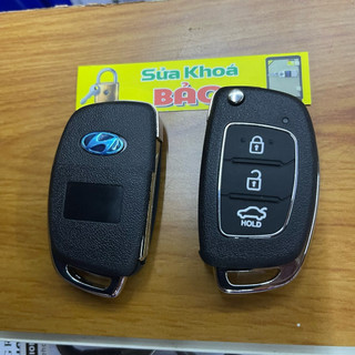 Vỏ Remote Gập Accent,I10,I20,Solati 3 nút