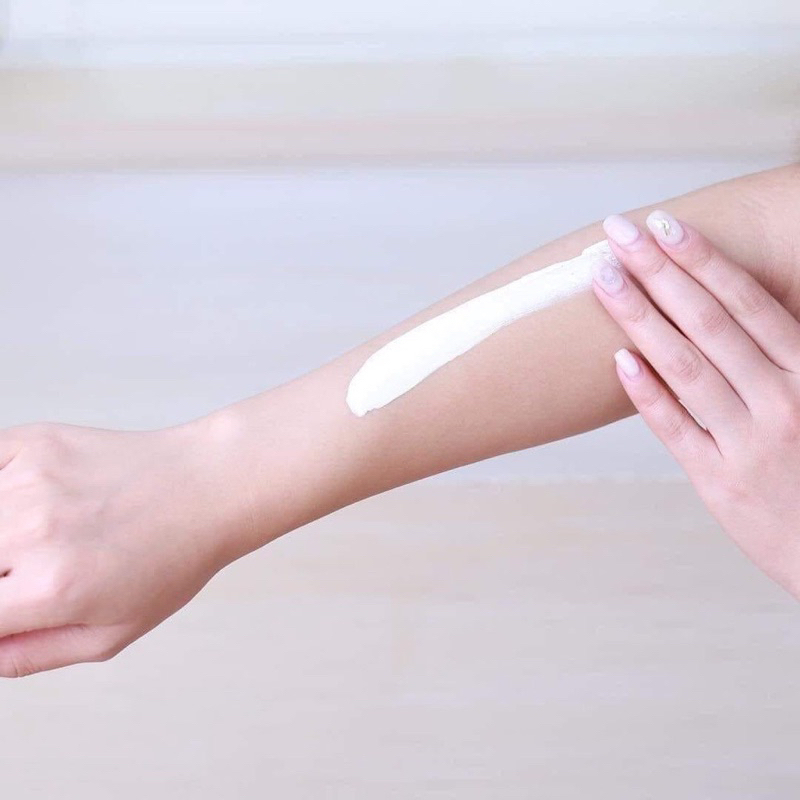 Kem Dưỡng Trắng White CC Cream White ConC dạng túi Nhật Bản, Dưỡng thể White Con CC cream 200g | BigBuy360 - bigbuy360.vn