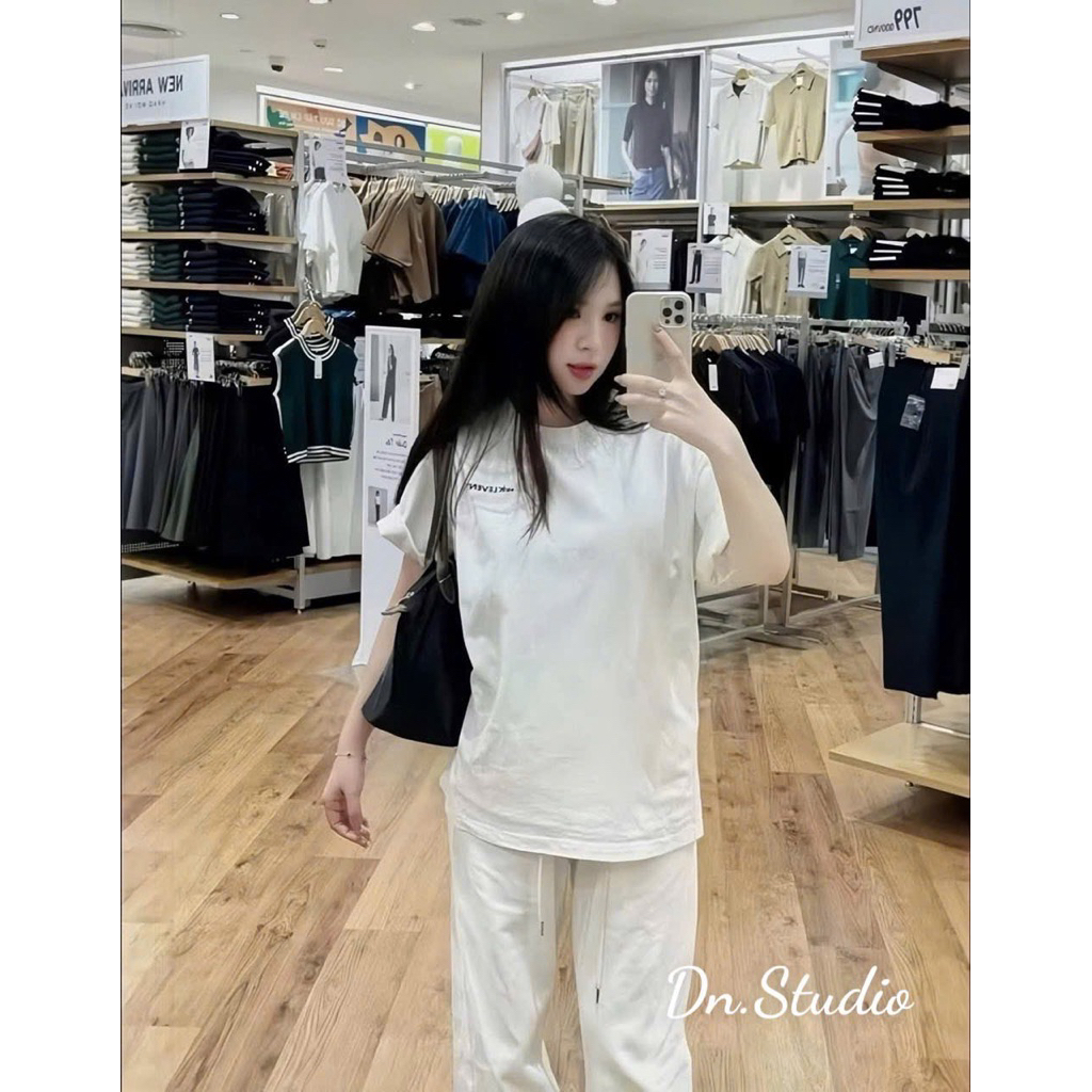 •Áo phông oversize LEVENT – đơn giản mà nổi bật