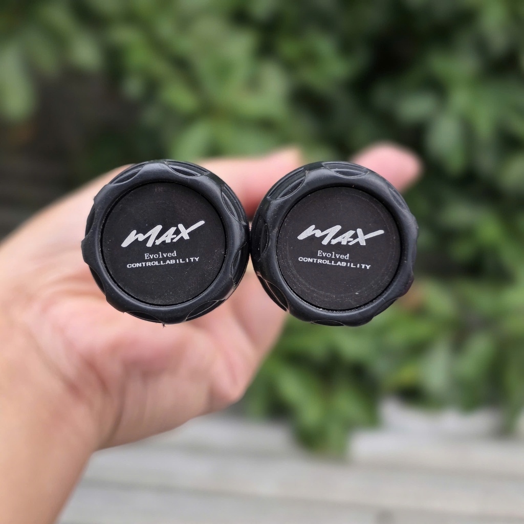 [Siêu Nhẹ] Cần Câu Lure Black Max 2023-  đầu bu chống xoắn  Cần Làm Chất liệu Cacbon Siêu Nhẹ