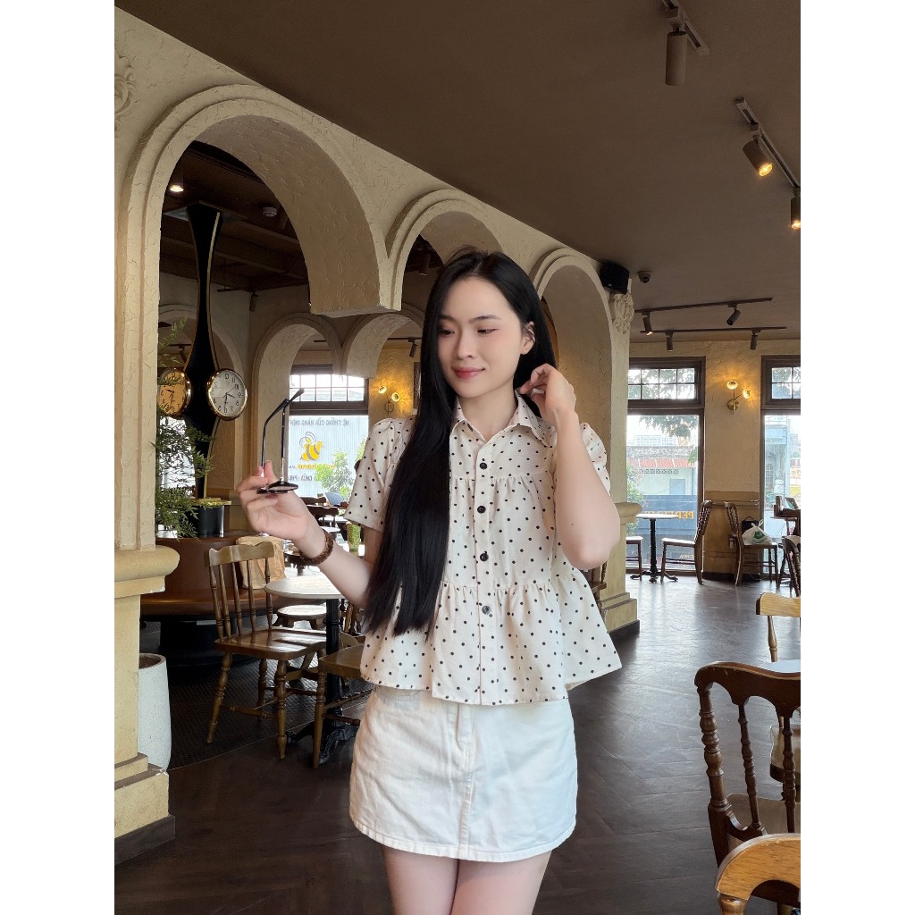 Áo sơ mi áo kiểu nữ babydoll họa tiết chấm bi hoa nhí xinh xắn LAMO - B1554 | BigBuy360 - bigbuy360.vn