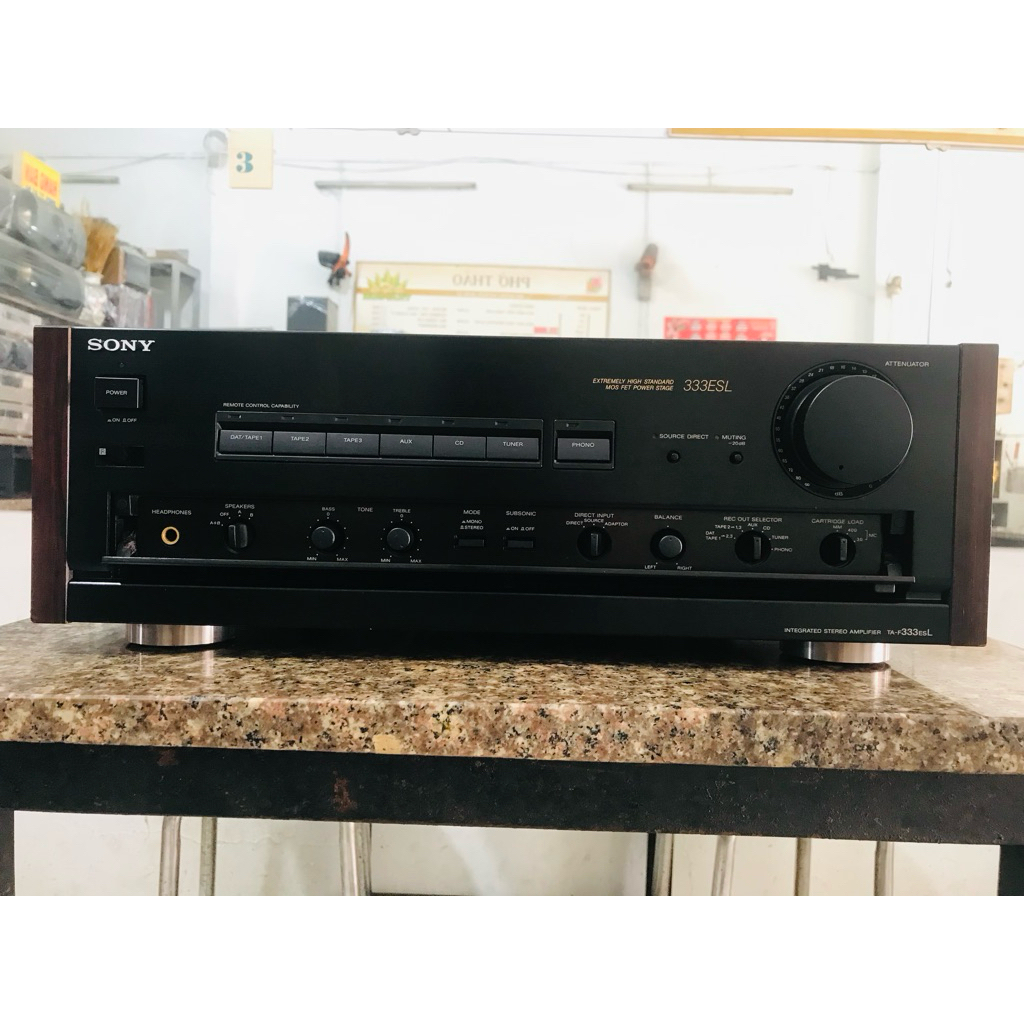 Amply Sony TA-F333ESL công xuất 260w máy chạy 8 sò Mosfet xanh đen zin mới đẹp âm thanh rất hay.
