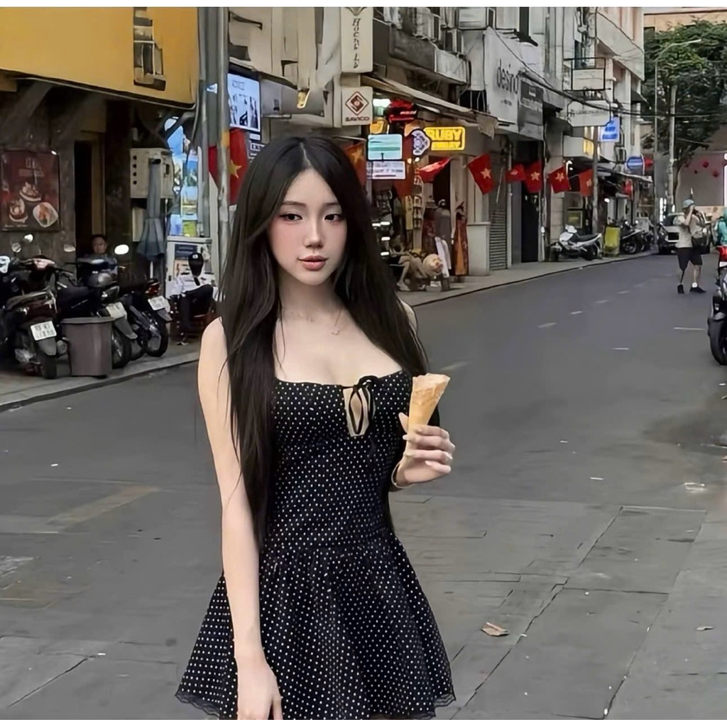 Đầm 2 Dây Chấm Bi Đen Dáng Xòe Ôm Ngực Buộc Dây Sexy Ngắn Đi Chơi Mùa Hè Kieupham.shop | BigBuy360 - bigbuy360.vn