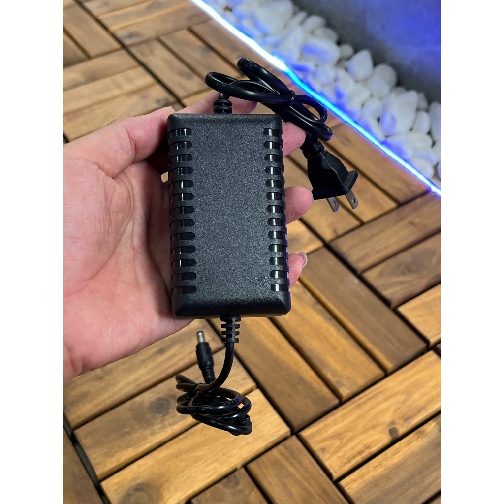DÂY NGUỒN CHO AMPLI ROLAND CUBE 10GX / 6v / +(-)