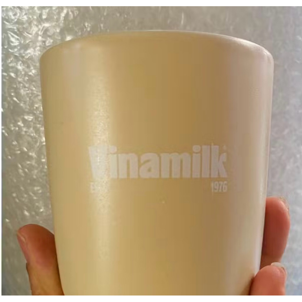 Ly Sứ nhỏ Vinamilk màu Kem Nâu ( Quà tặng Vinamilk )