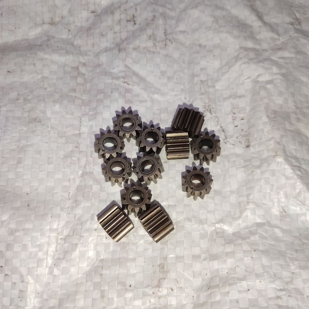 combo 10 Bánh răng lỗ 5mm. 11 răng cho motor 775. 755