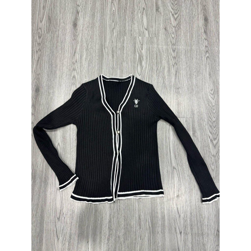 [PASS] Áo Cardigan