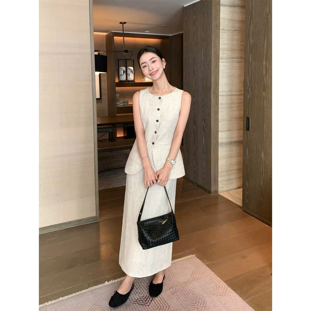 Set Bộ Linen Áo Sát Nách Cổ Tròn SIết Eo Kèm Chân Váy Dài Chất Linen Cao Cấp Sang Chảnh Cho Nữ Có Bi
