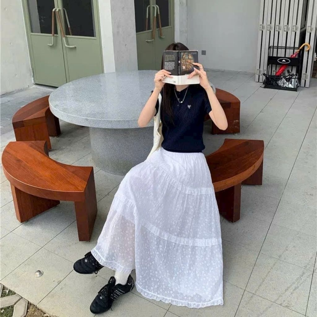 chân váy midi xoè tầng hoa nhí chất tơ phong cách hàn quốc | BigBuy360 - bigbuy360.vn