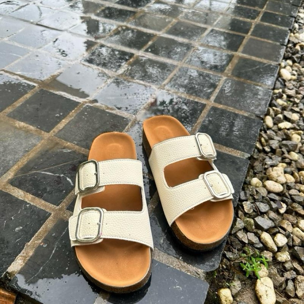 Dép quai ngang mùa hè dễ đi, chuẩn size (D202)