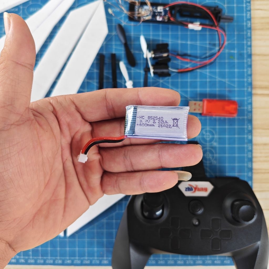 Pin máy bay điều khiển từ xa Zy320, 530, 540, 740