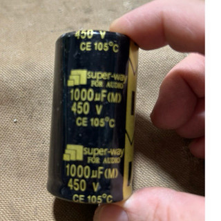 Tụ    hoá    1000uf    450V    3.5x6