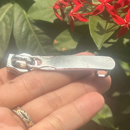 Cặp đầu kéo dùng cho dây kéo răng đôi số 8 (trơn), khoá âm hay khoá nổi đều dùng được, dùng cho vali