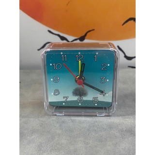 Đồng hồ để bàn kích thước nhỏ - có báo thức, chuông kêu to