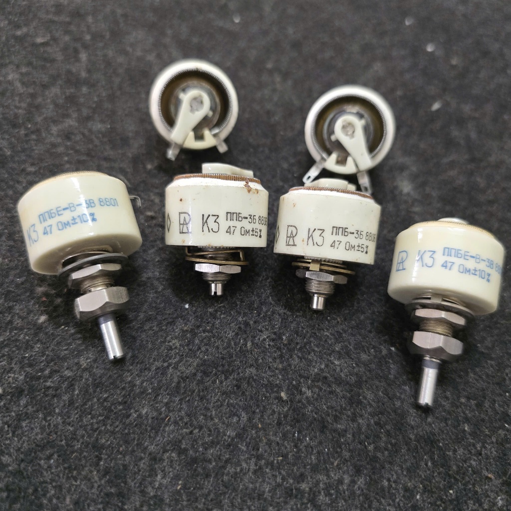 Biến trở ( Chiết áp ) dạng sứ, dây cuốn của Nga/Soviet 47 ohm. ( 47 Ω).