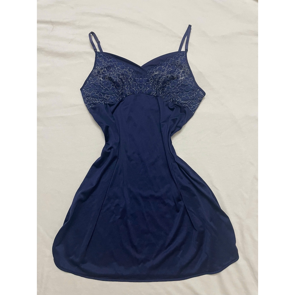 Váy đầm ngủ hai dây lụa phối ren mềm mại tiểu thư hiệu Taiwan Y2K thrift vintage shop Y2K cực xinh s