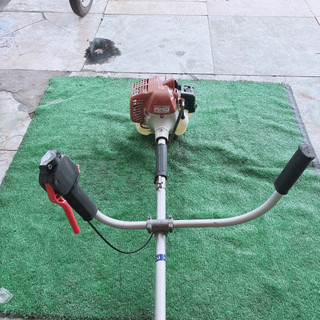 (2) Máy cắt cỏ 2 Thì MARUYAMA 26  Bãi Nhật Zin nòng 34 Li ,26cc, trợ lực,  dễ nổ, lợi xăng, 4,5kg