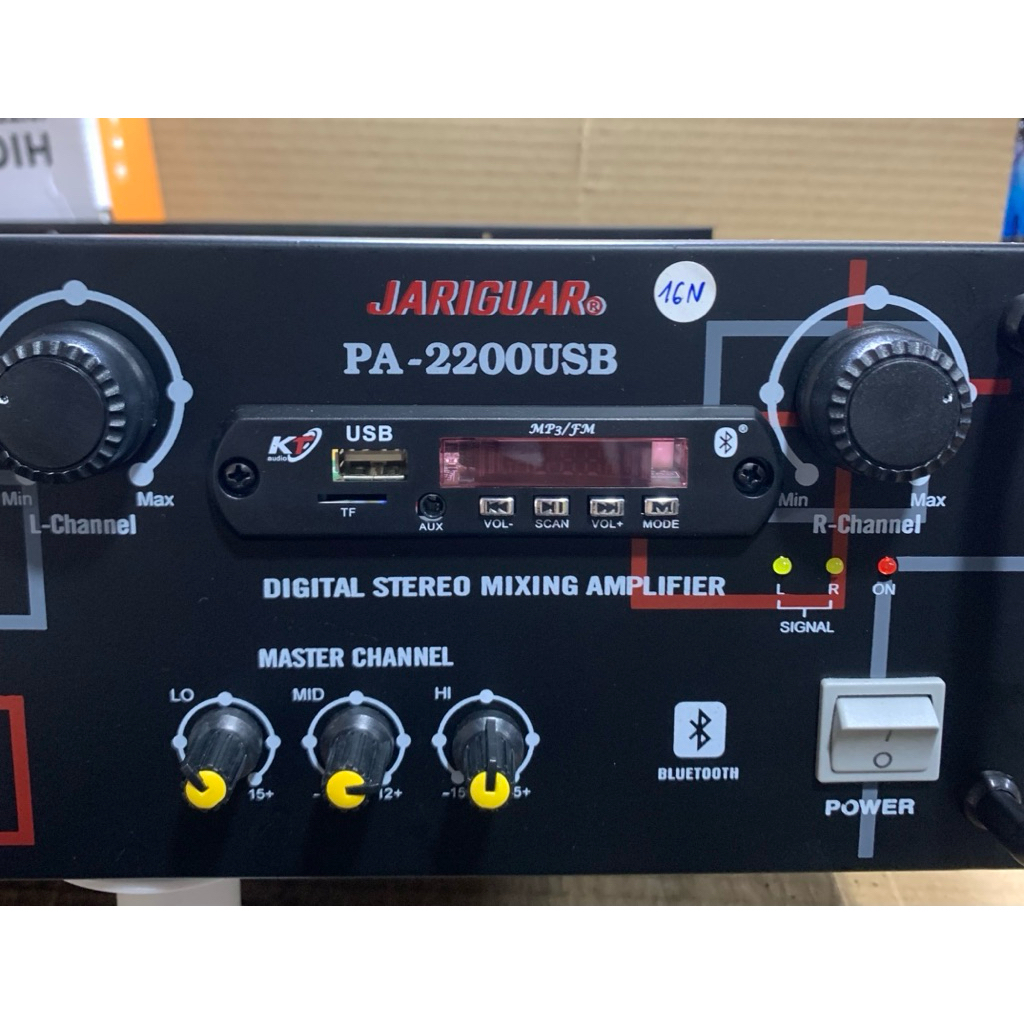 Amply karaoke Jariguar PA-2200USB.