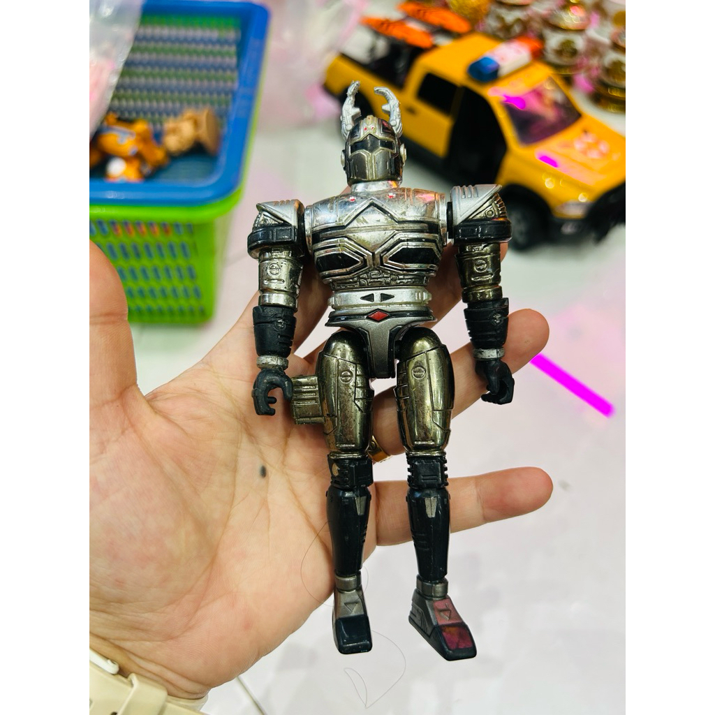 Mô hình Action Figure  Vintage 1997 Beetleborgs Action Figure Black and Silver Metallic Beetleborg