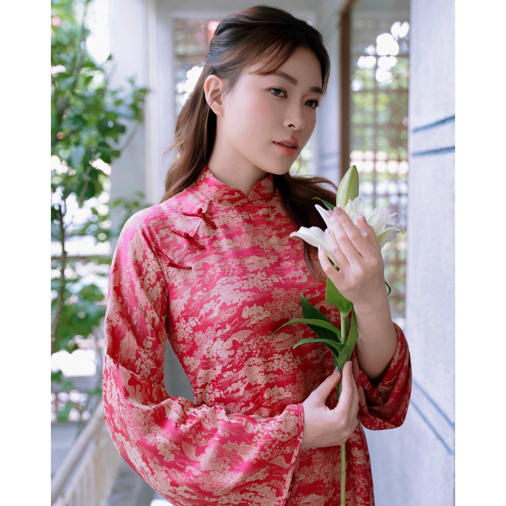 Áo Dài Gấm Lụa Cao Cấp Nora Hoạ Tiết Sơn Thuỷ Dáng Suông Tay Rộng Nora Couture
