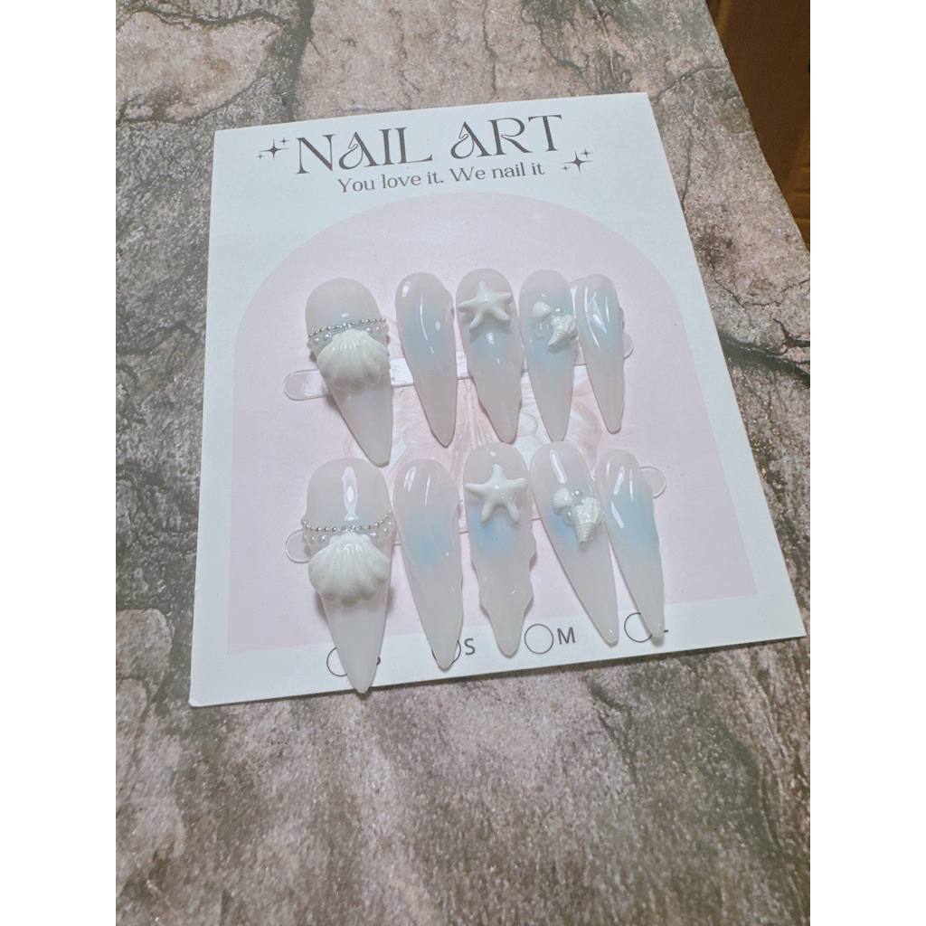 Mẫu nail biển siêu xinh B001