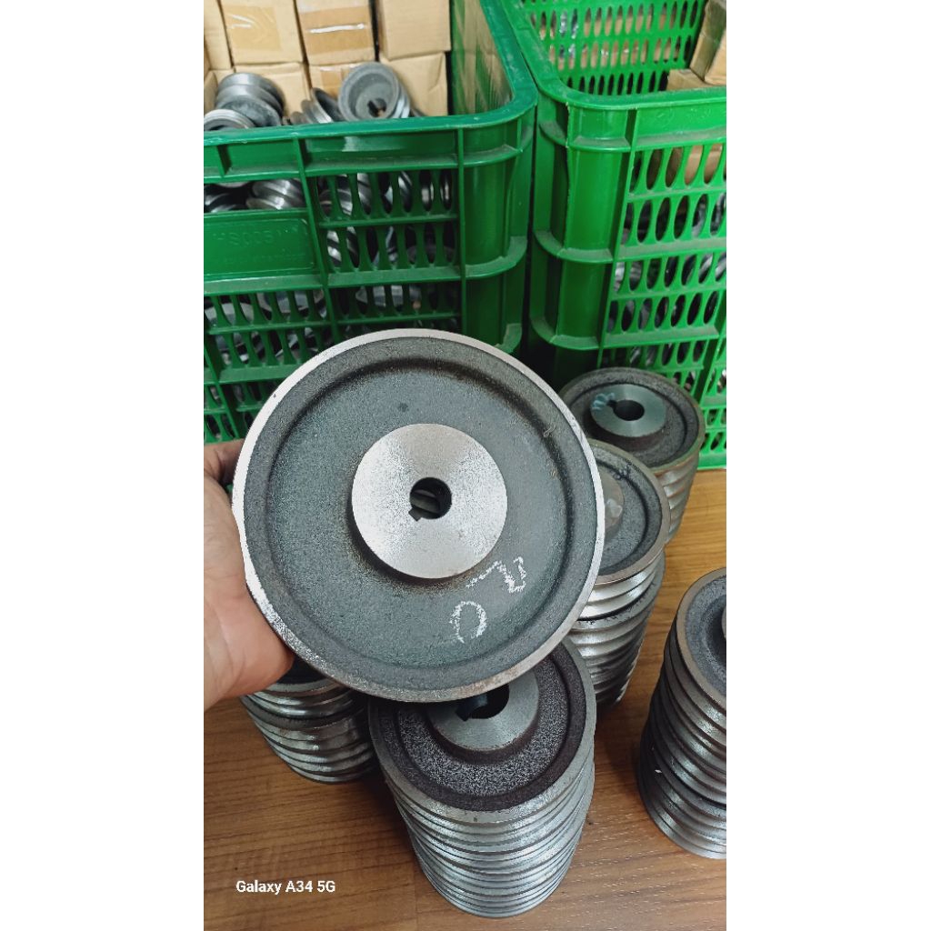 Buly (puly) gang 1 tấc 5 (150mm) (tặng kèm lavet) Loại đặc biệt _Cùi Dày 1 Rảnh, 2 Rảnh A,B lổ cốt t