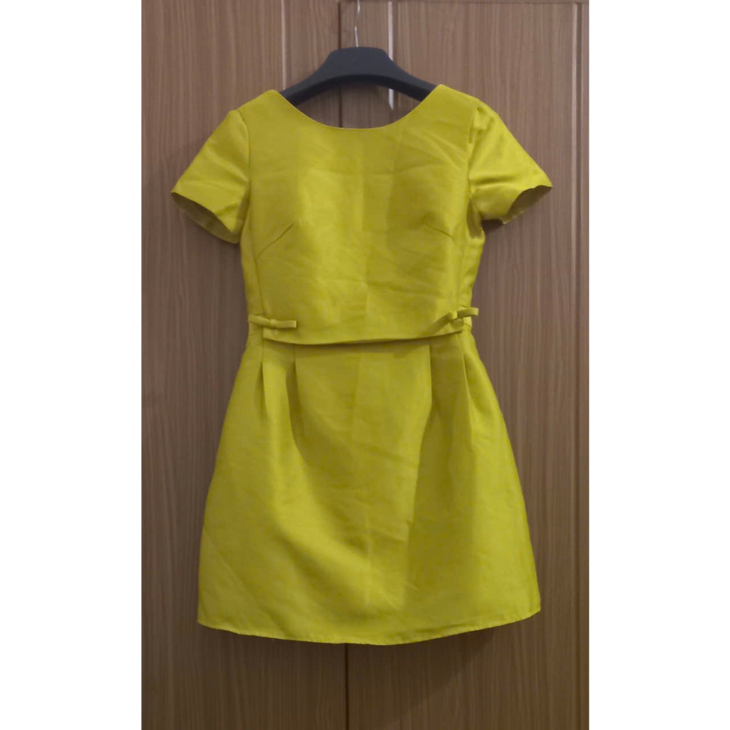 thanh lý váy của AMY store sai L
