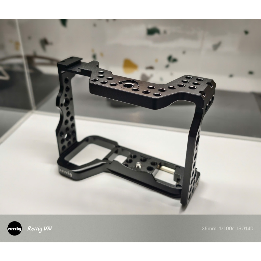 Khung máy ảnh đen - Rig Cage Sony A1, A9, A7s3, A74, A7r4 chính hãng Rerrig