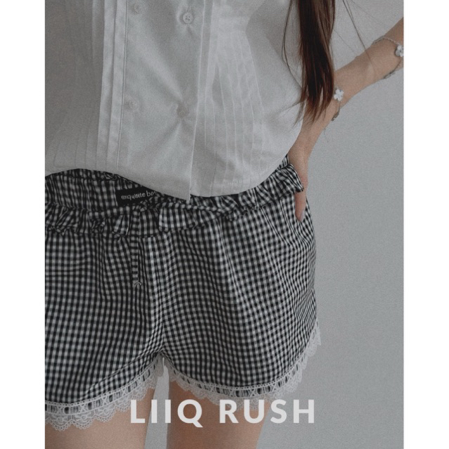 Quần Shorts Kẻ Phối Viền Ren - Almira Shorts / LIIQ Rush