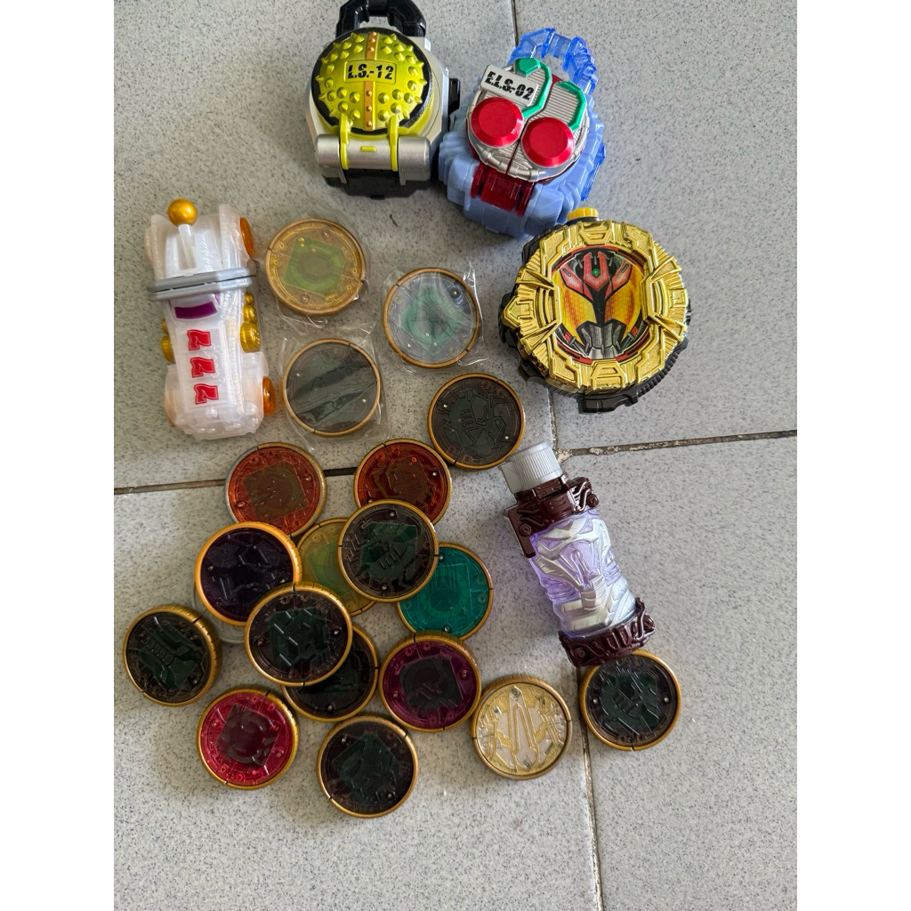 Đồ chơi Kamen Rider - Xu Ozu OOO - Watch - Bottle build