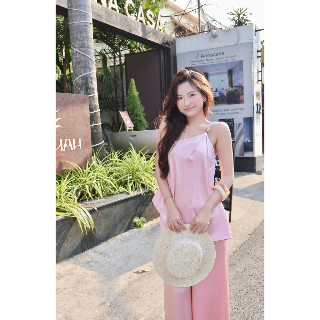 [GIÁ TỐT HƠN KHI MUA SET] Set Áo Lụa Chéo Dây Dáng A Phối Quần Lụa Dây Rút Ống Rộng, Set Đi Biển La Boutique S022 | BigBuy360 - bigbuy360.vn