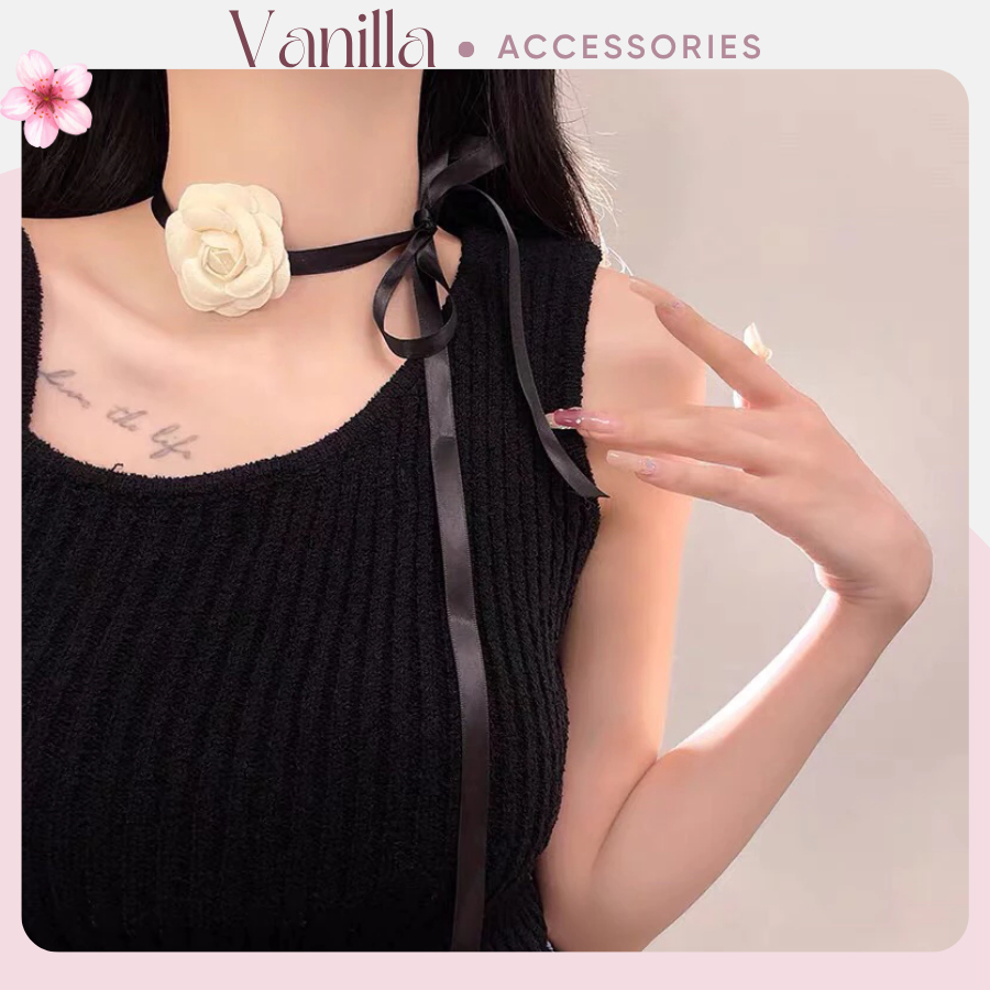 Vòng Cổ Ruy Băng Lụa Đính Hoa Trà Vanilla
